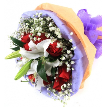 白百合花代表什么