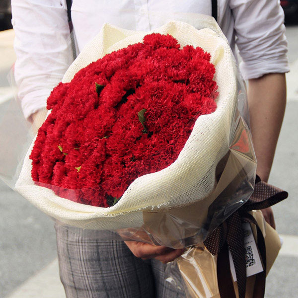母情节送什么花,母情节送什么花最好?